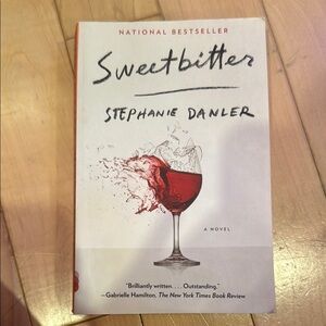 Softcover Sweetbitter by Stephanie Danler